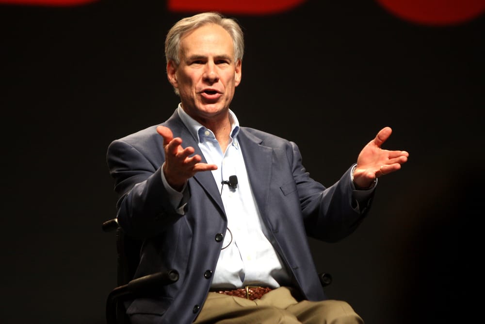 Abbott si candida per un quarto mandato da governatore del Texas