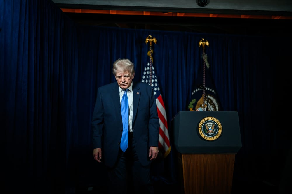 Trump pronto ad aiutare i manifestanti iraniani contro il regime