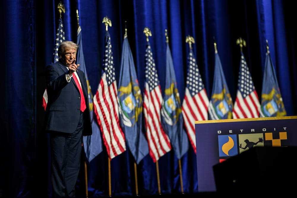 Trump dice che gli Stati Uniti "non dovrebbero nemmeno avere elezioni"