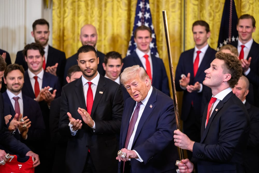 Trump perde consensi su immigrazione, politica estera ed economia