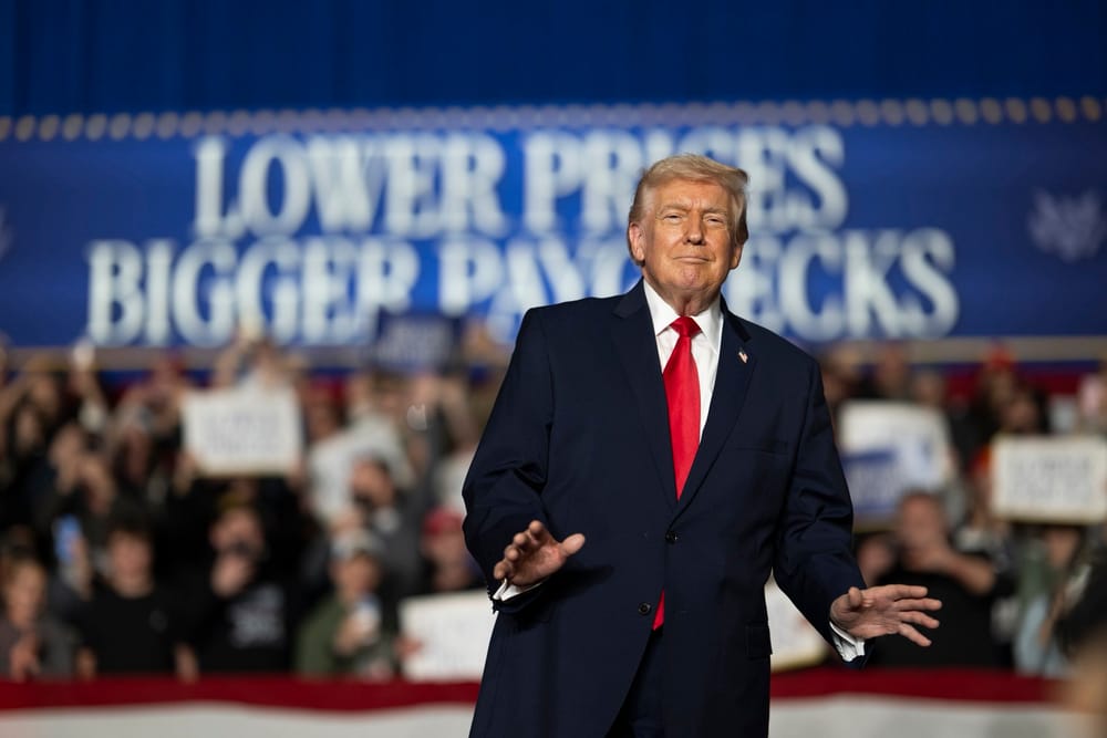 Trump in Iowa punta sull'economia mentre cresce la polemica sul Minnesota