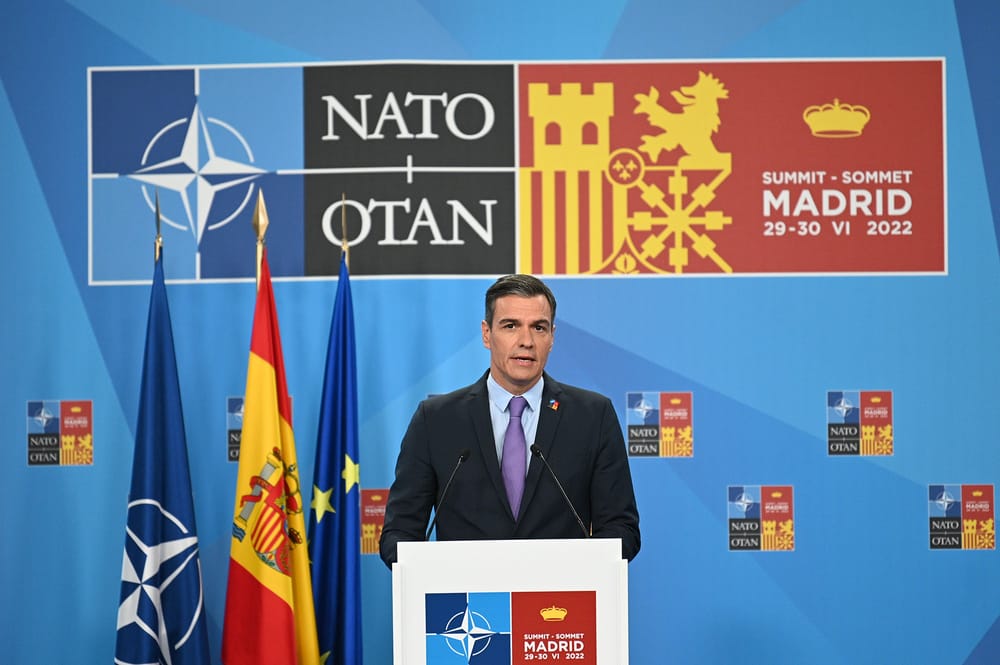 Il Pentagono vuole sospendere la Spagna dalla NATO, ma non può farlo