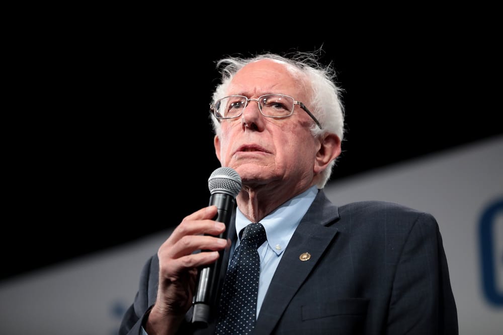 Bernie Sanders vuole metà delle aziende di intelligenza artificiale