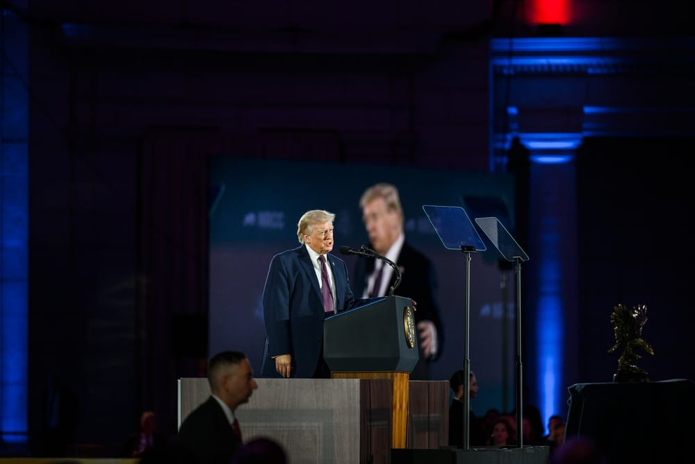 Il Senato ordina a Trump di ritirare le truppe dall'Iran