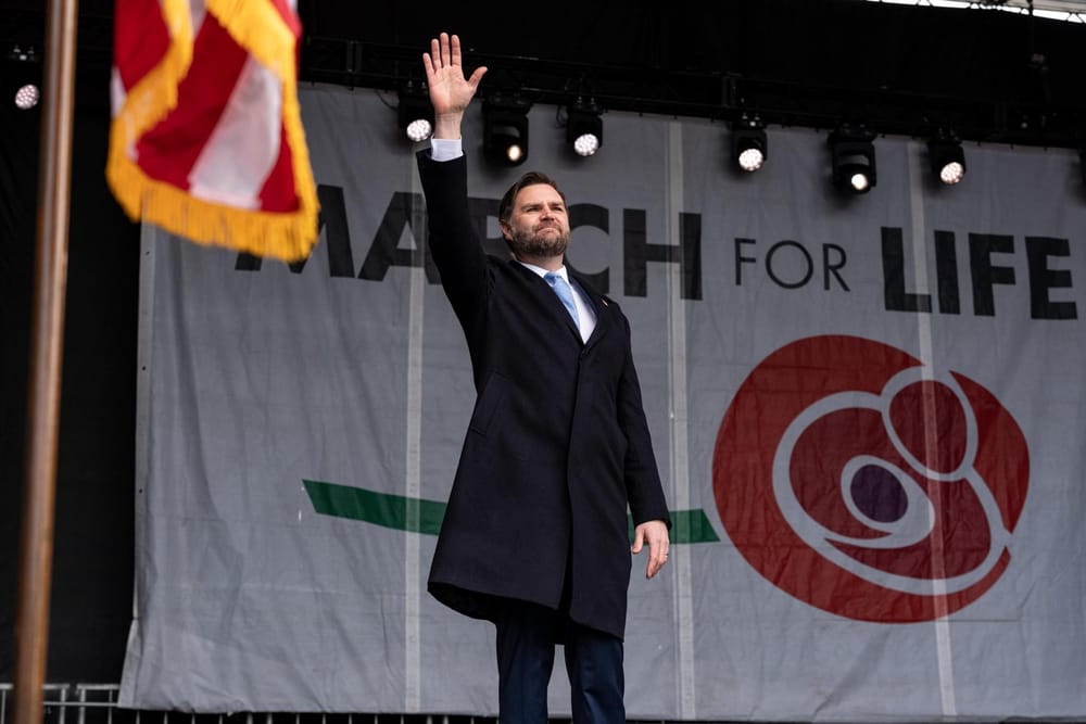 Il memoir religioso di J.D. Vance e la fede che lo assolve