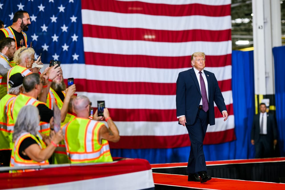 L'Amministrazione Trump ha già rimborsato 100 miliardi di dazi bocciati dalla Corte Suprema