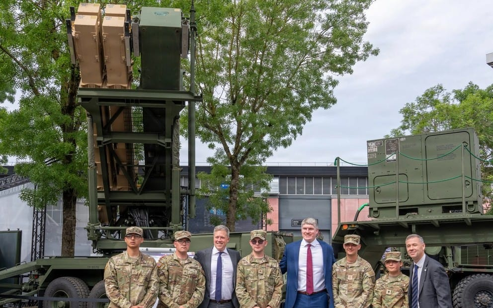 La guerra con l'Iran svuota le scorte Patriot americane in Europa