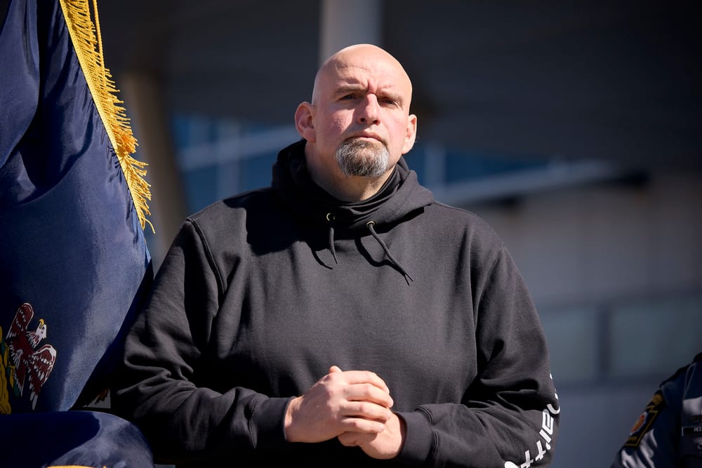 Fetterman, il senatore sempre più lontano dai democratici e dai suoi elettori