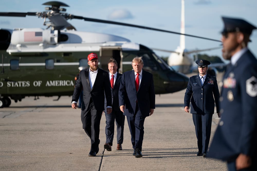 I repubblicani non nominano quasi mai Trump negli spot per le midterm