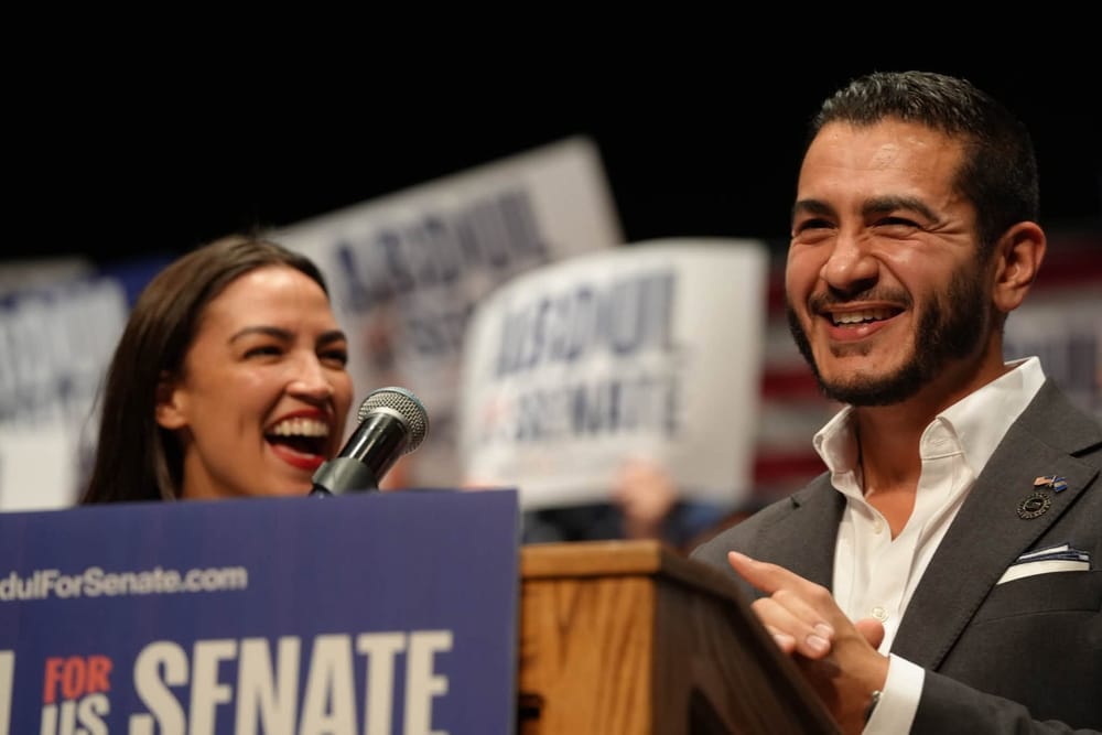 Ocasio-Cortez dà un milione di dollari per far eleggere El-Sayed al Senato in Michigan