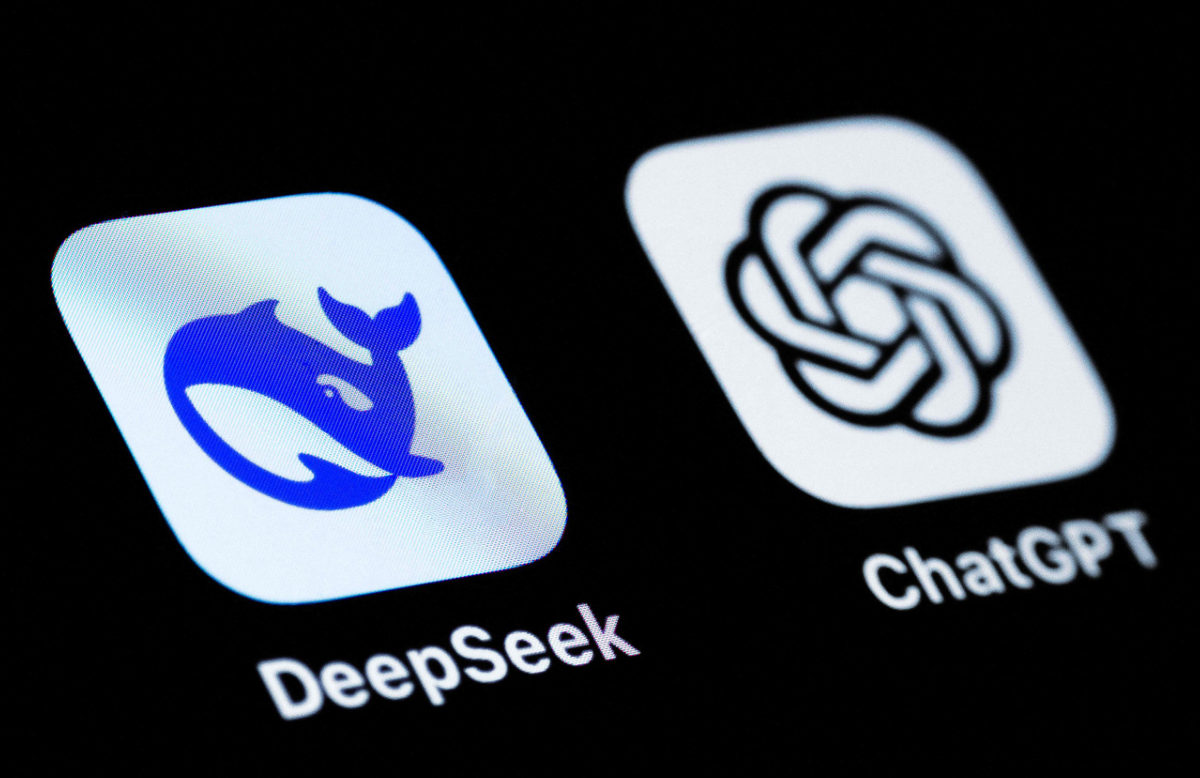 OpenAI accusa DeepSeek: il chatbot cinese potrebbe essere basato su tecnologia sottratta