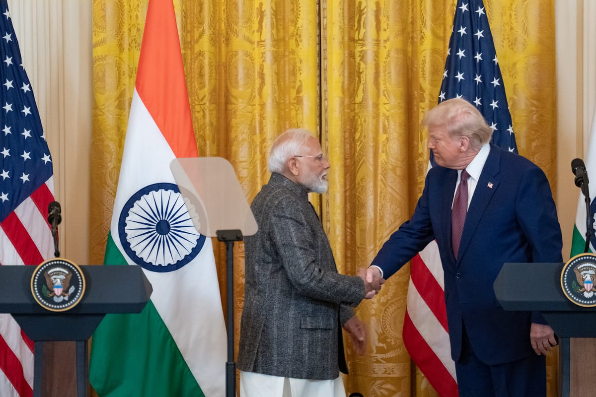 Trump annuncia dazi fino al 25% sull’India, accordo commerciale ancora in sospeso