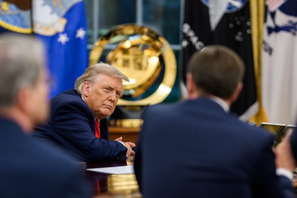 Trump e l’espansione senza precedenti del potere presidenziale