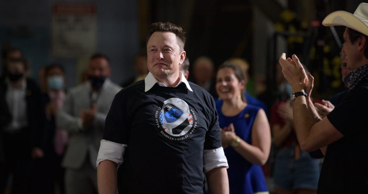 Tesla vuole pagare Musk mille miliardi