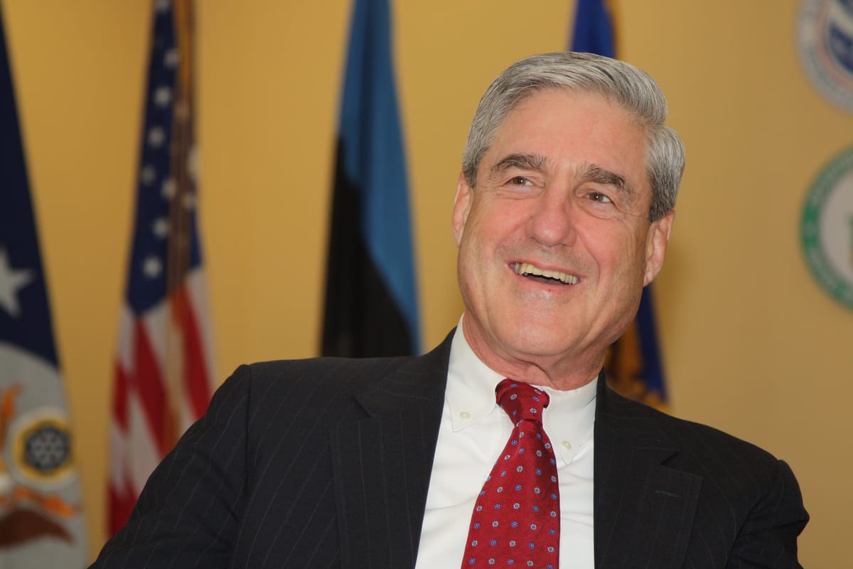 L'ex direttore dell'FBI Mueller ha il Parkinson e non potrà testimoniare al Congresso