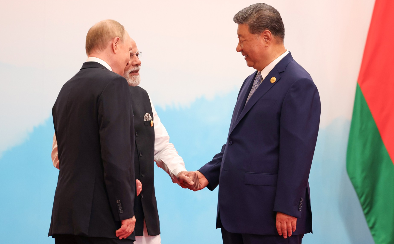 Modi snobba Trump e vola da Xi: il vertice di Tianjin ridisegna gli equilibri asiatici