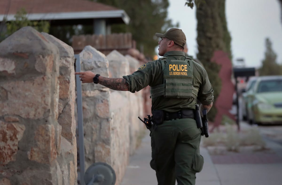 I raid sull'immigrazione di Trump dividono la North Carolina e preoccupano i repubblicani