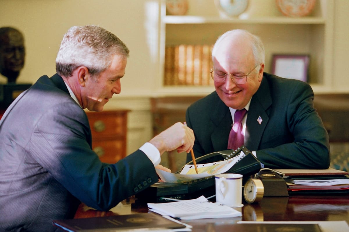 Dick Cheney: l’eleganza dell’ombra