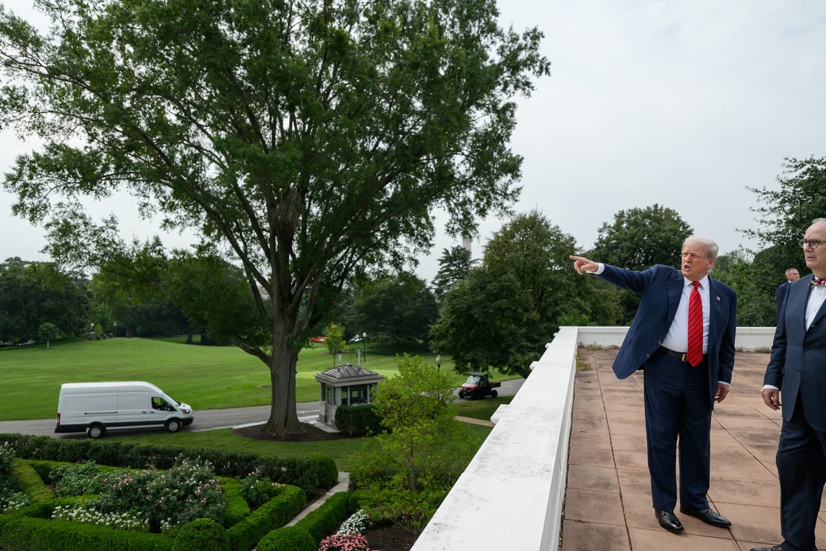 Trump assume un nuovo architetto per la sala da ballo della Casa Bianca