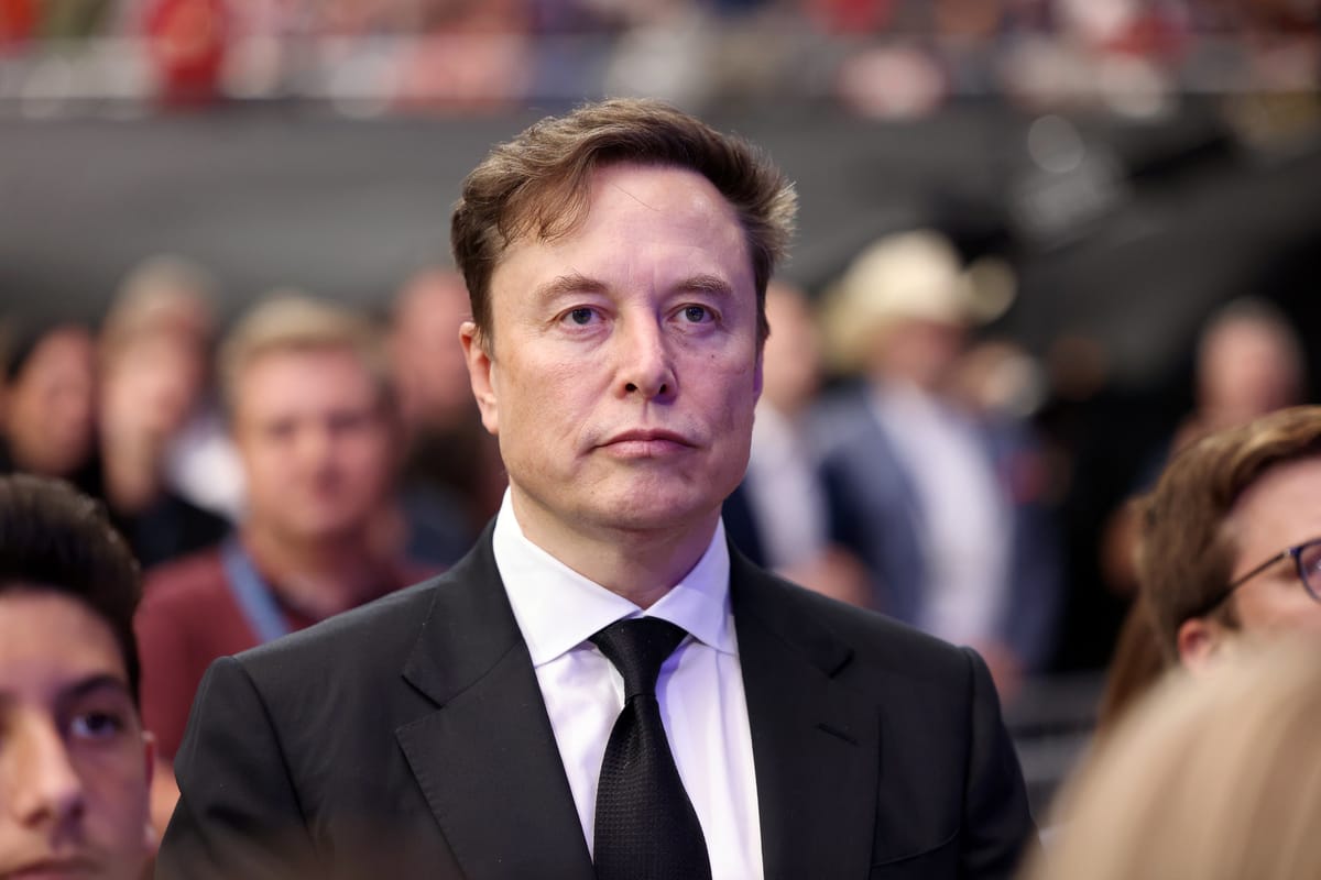 Musk dice che l'Unione Europea va abolita