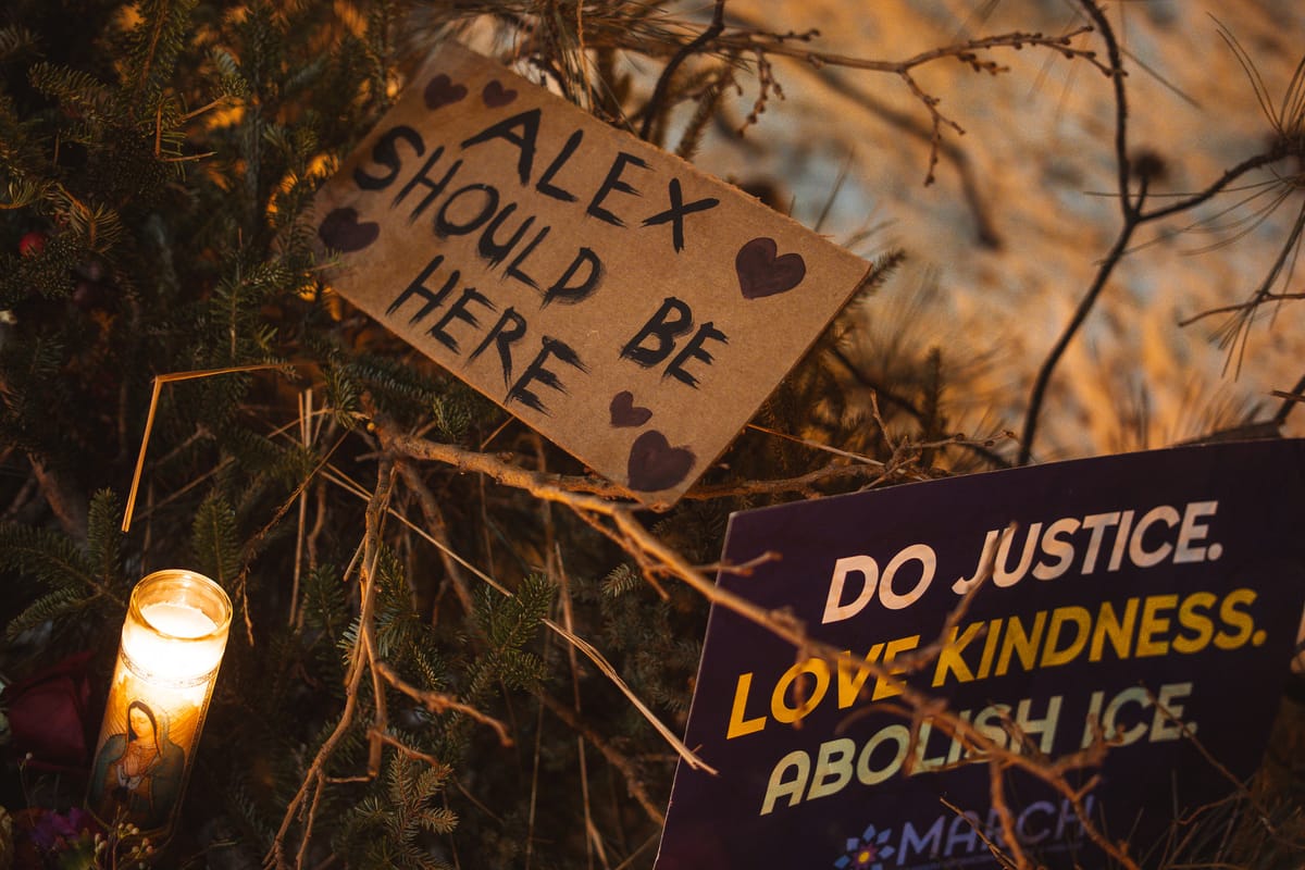 Trump dice che Pretti non era un assassino ma critica il porto d'armi