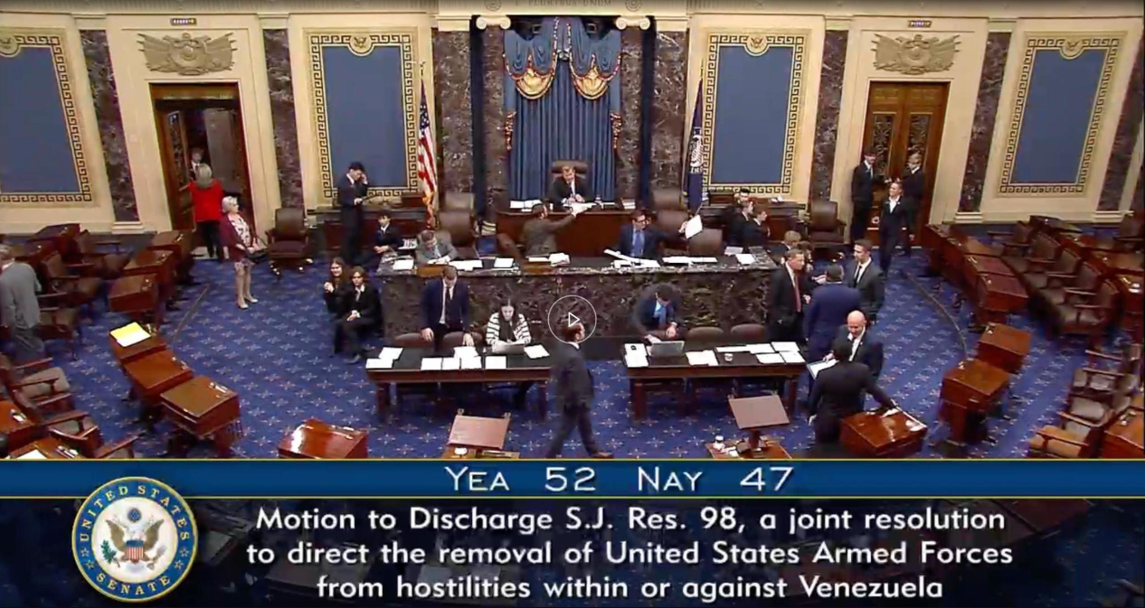Il Senato americano vota per bloccare nuove azioni militari di Trump in Venezuela