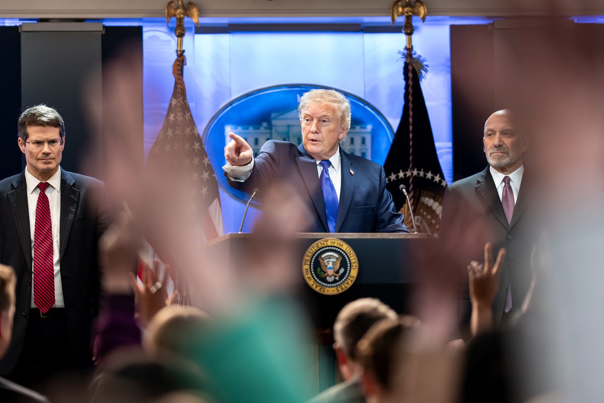 Trump attacca ancora la Corte Suprema dopo la bocciatura dei dazi