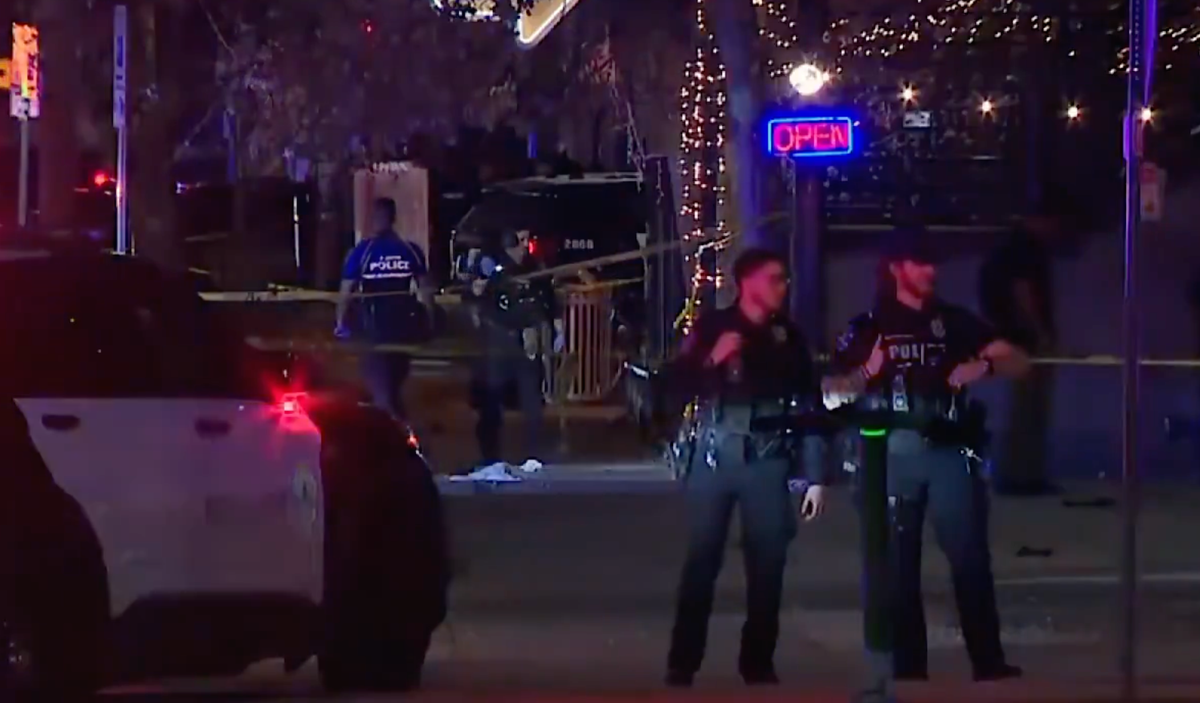 Sparatoria ad Austin, l'FBI indaga per terrorismo