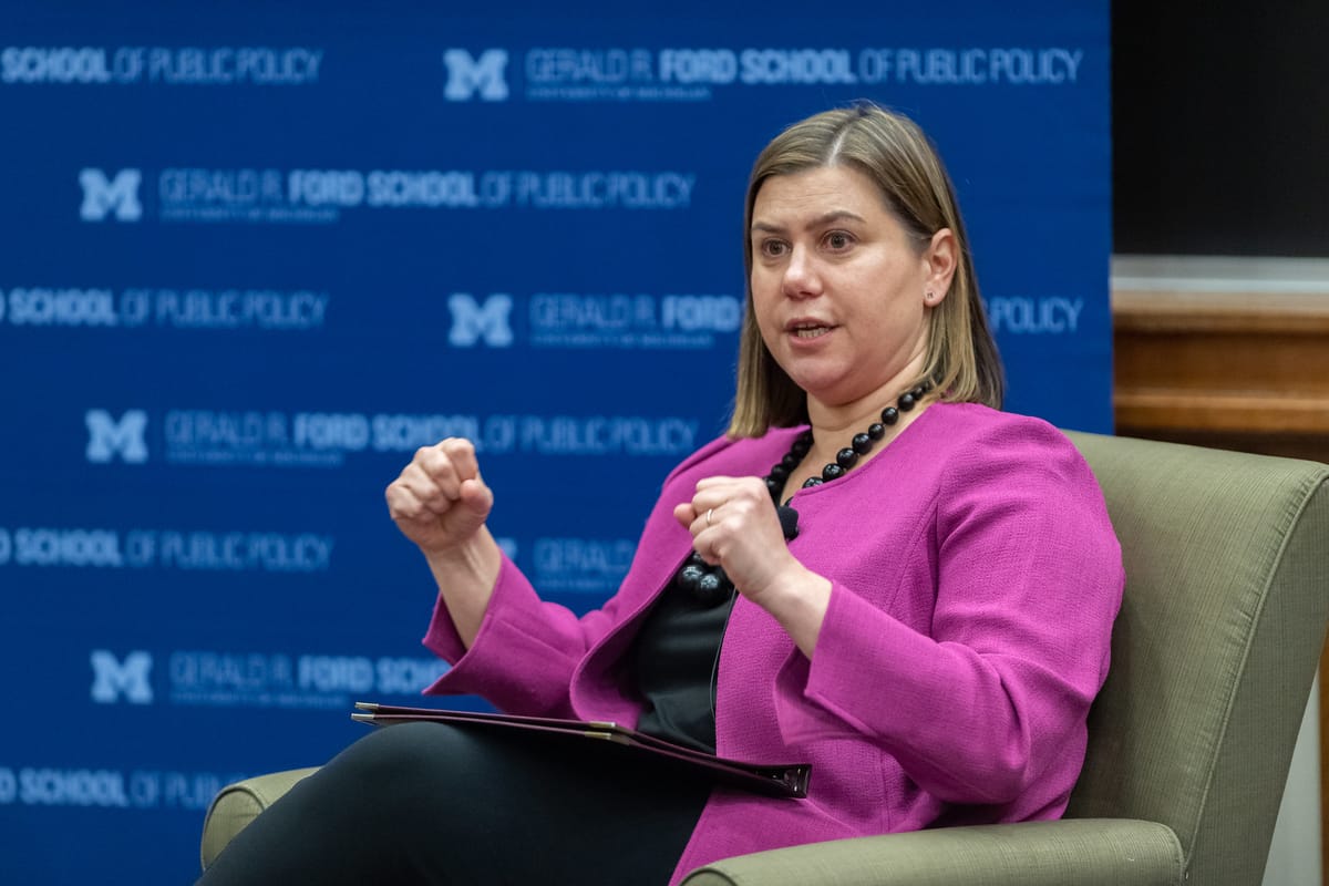 La Dem Elissa Slotkin si prepara alla Casa Bianca nel 2028