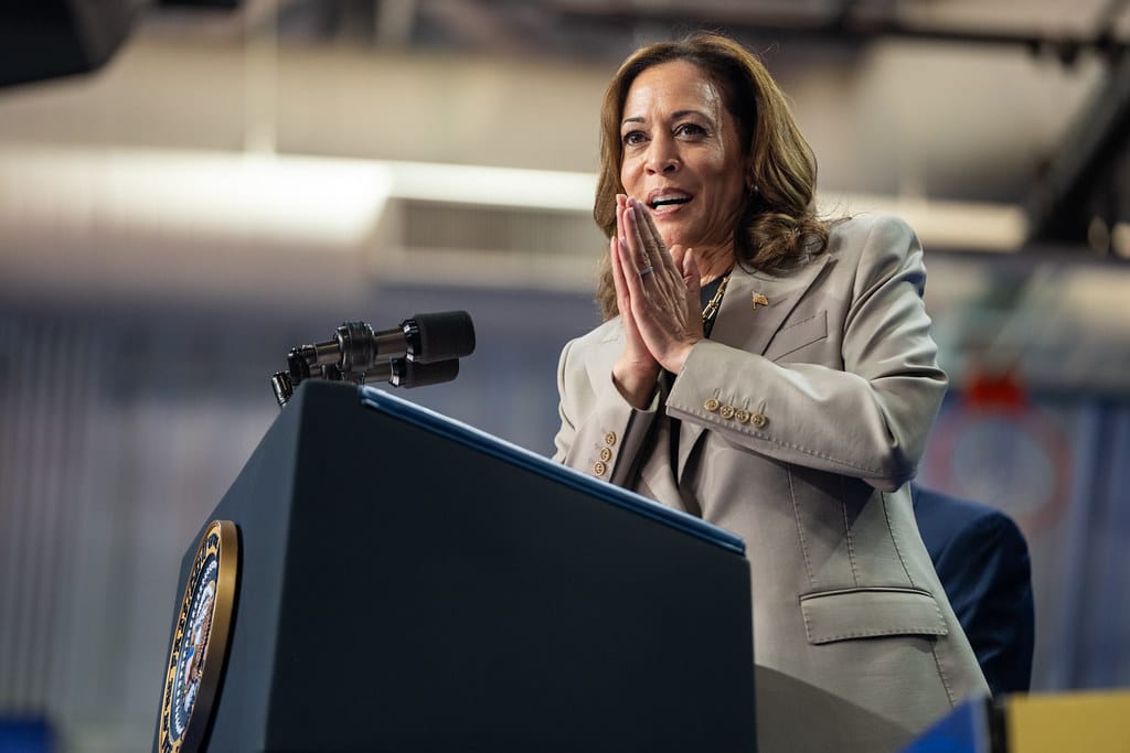 Kamala Harris apre alla corsa presidenziale del 2028