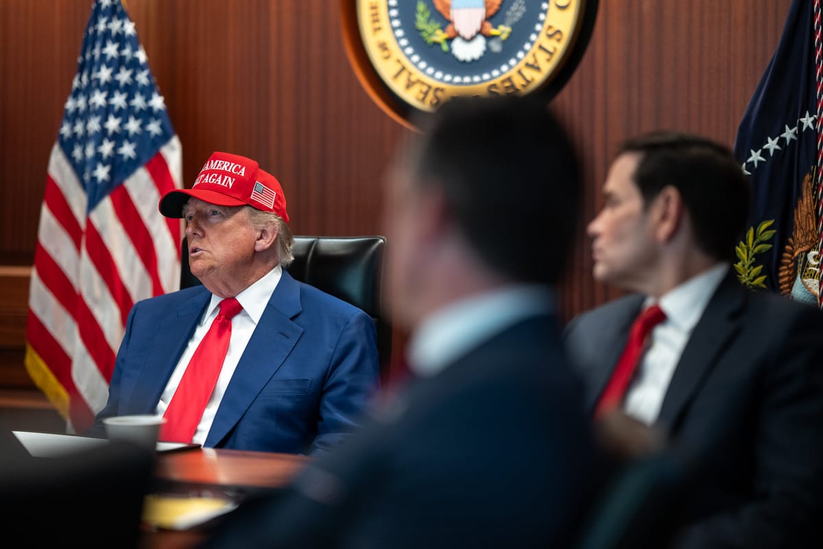 L'ossessione di Trump per la "tabella di marcia" in Iran nasconde il caos