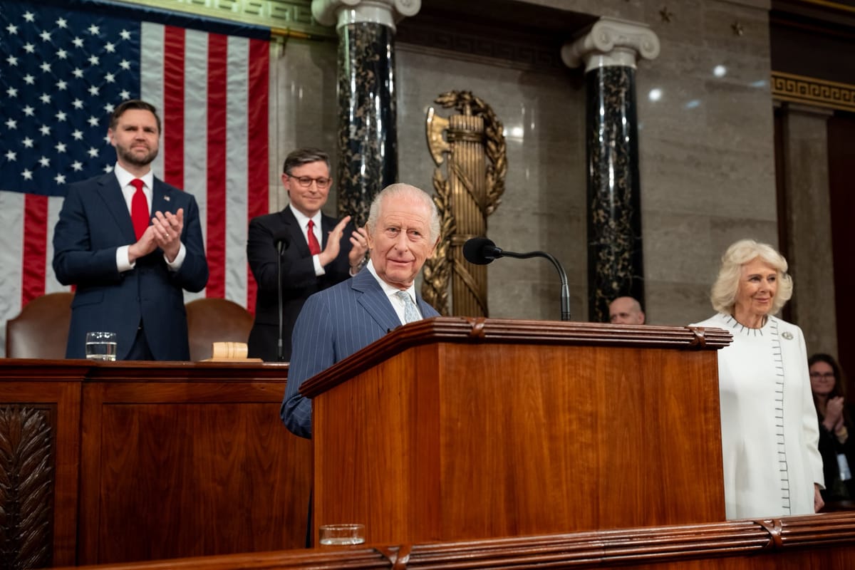 Il discorso di Re Carlo III al Congresso americano tra alleanza e critica velata