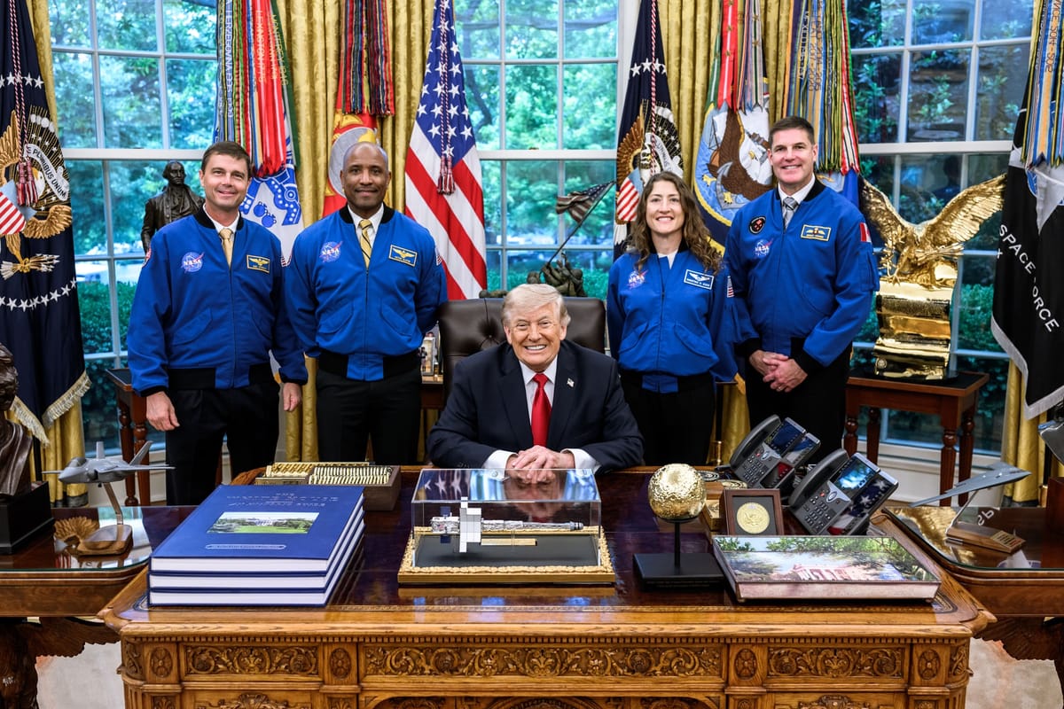 Trump dice che avrebbe potuto fare l'astronauta
