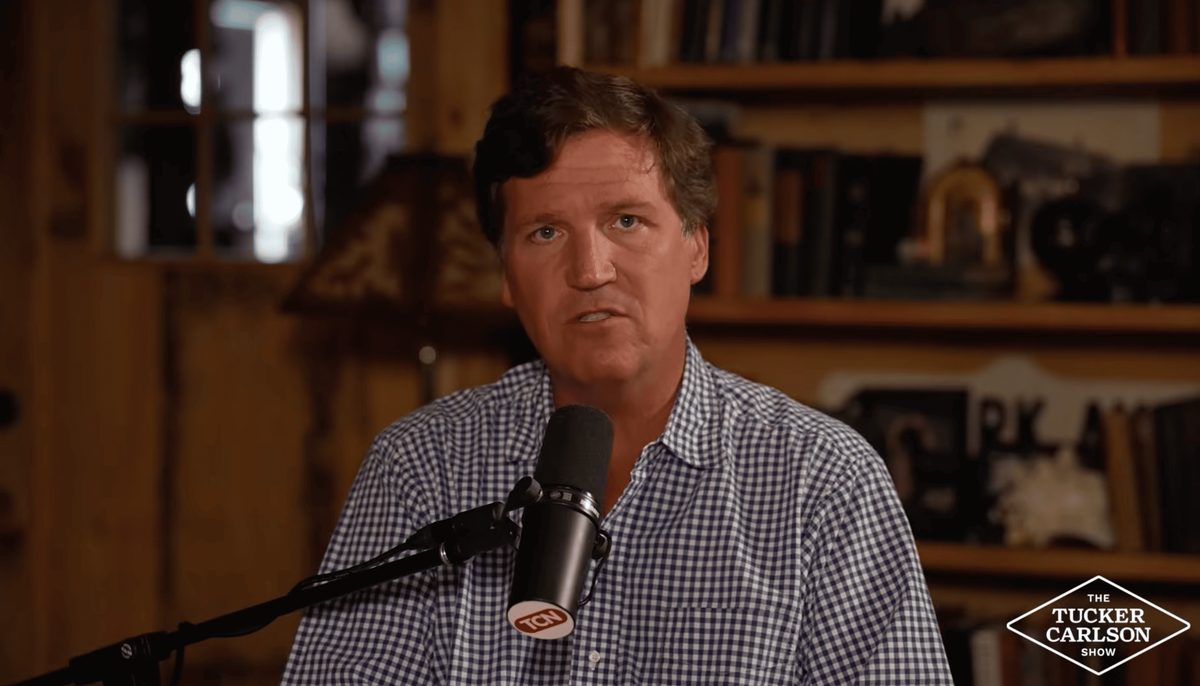 Tucker Carlson attacca Trump sulla guerra all'Iran: "Hai fallito"