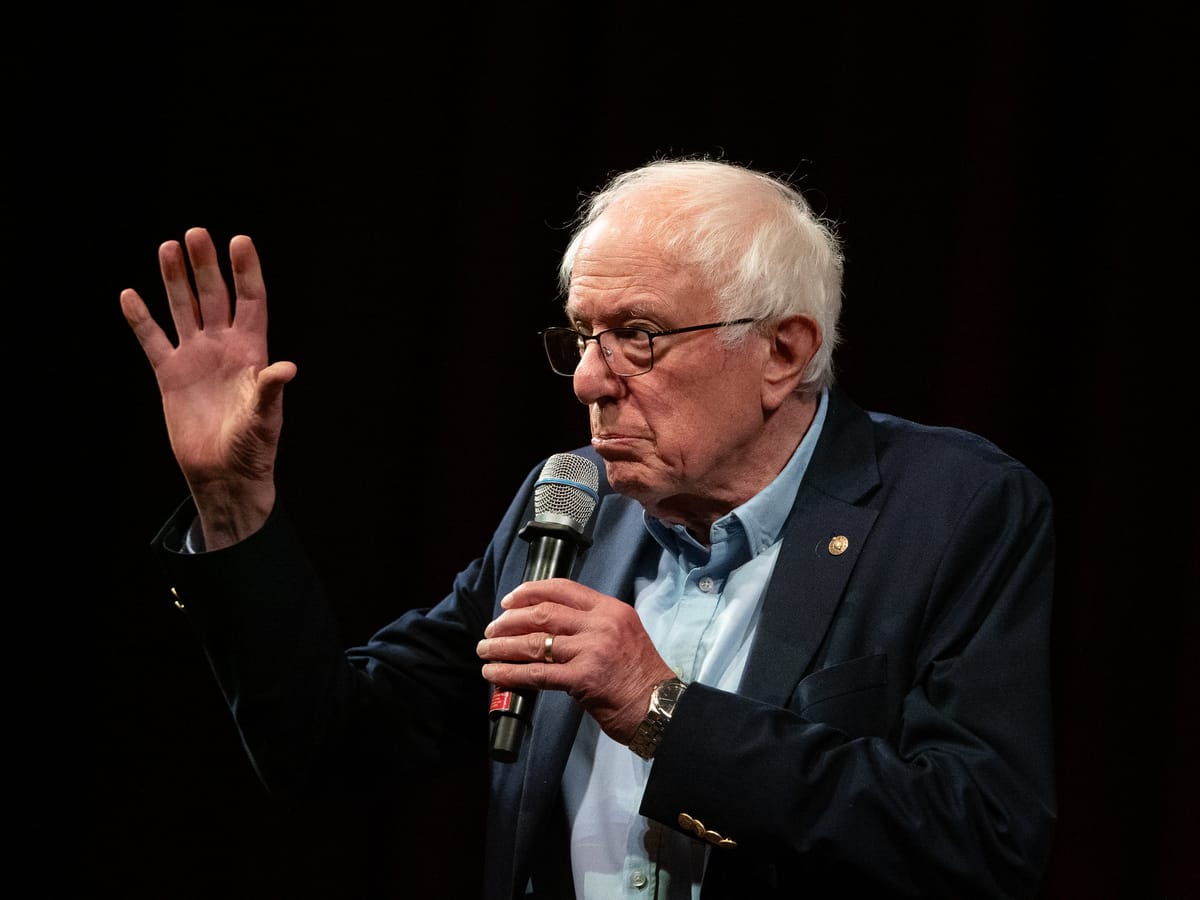 Sanders vuole che lo Stato possieda il 50% delle aziende di intelligenza artificiale