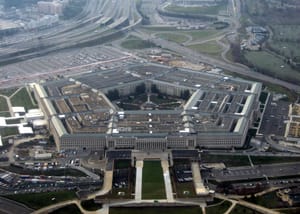 Tagli al personale civile del Pentagono: fino a 76.000 posti a rischio nell’ambito della riforma federale di Trump