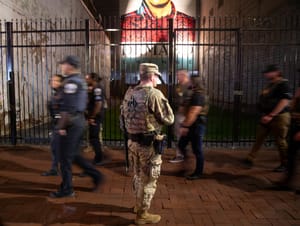 I Dem faticano a rispondere alla svolta securitaria di Trump