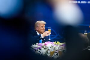 I Dem in vantaggio per le elezioni di metà mandato mentre Trump scende nei consensi