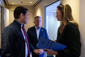 Chi decide davvero la politica estera americana