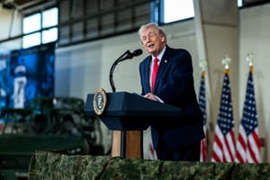 Trump è "corrotto, crudele e razzista" per la metà degli americani
