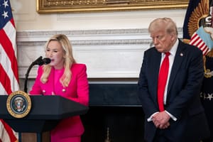 Trump pubblica una lettera che gli promette il paradiso