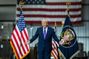 La guerra in Iran non ha ancora danneggiato Trump, ma i rischi sono enormi