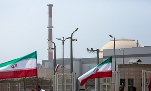 L'Iran attacca Israele, Trump dà 48 ore a Teheran per riaprire lo Stretto di Hormuz