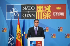Il Pentagono vuole sospendere la Spagna dalla NATO, ma non può farlo