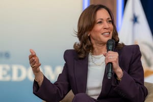 Kamala Harris compra casa a Malibu