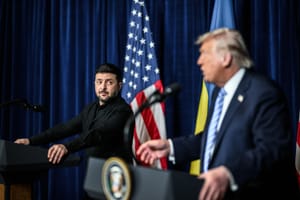 Zelensky prende le distanze da Trump e gli Stati Uniti