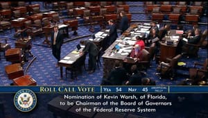 Il Senato conferma Kevin Warsh alla guida della Fed