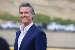 Gavin Newsom arretra nei sondaggi sul 2028