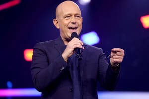 Steve Hilton sfiderà Xavier Becerra per la carica di governatore della California