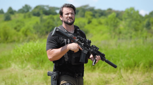 In Alabama un ex Navy SEAL insidia il candidato di Trump per il Senato